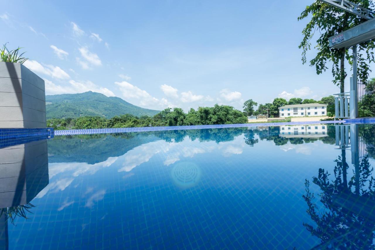 Le Villa Luong Son Hòa Bình Екстериор снимка